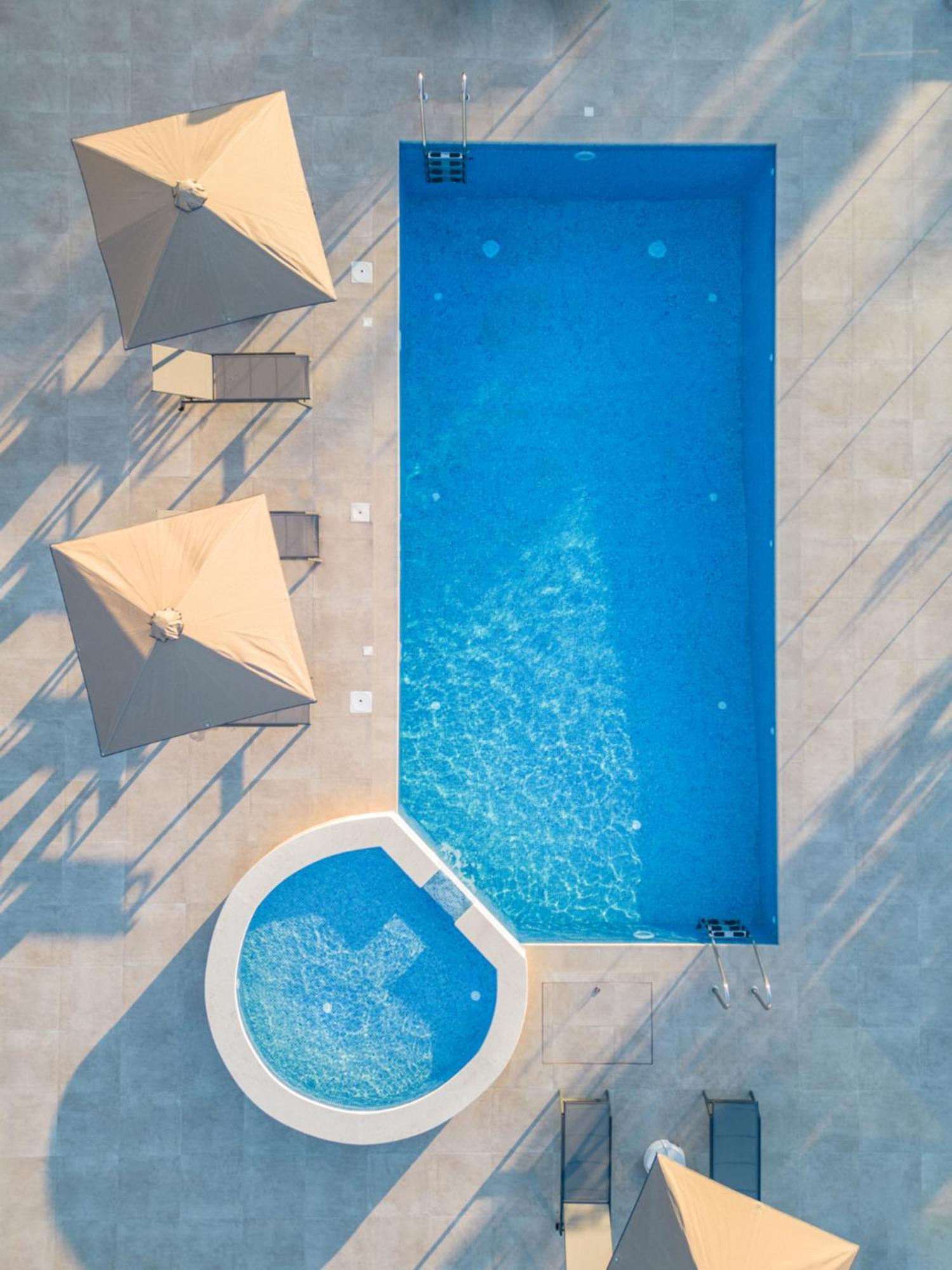 Esthisea Suites Calamata Exterior foto